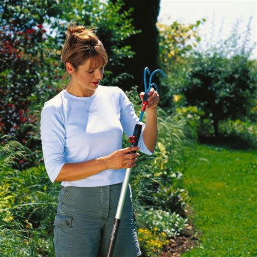 Gardena 130cm Combi System Wooden Handle - Image 4