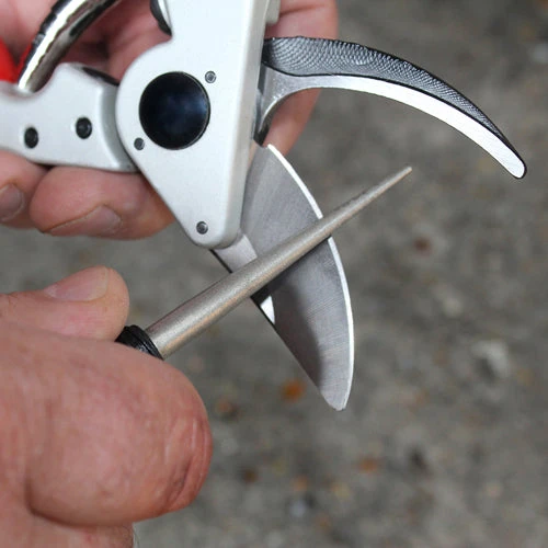 2 In 1 Tool Sharpener - Image 2